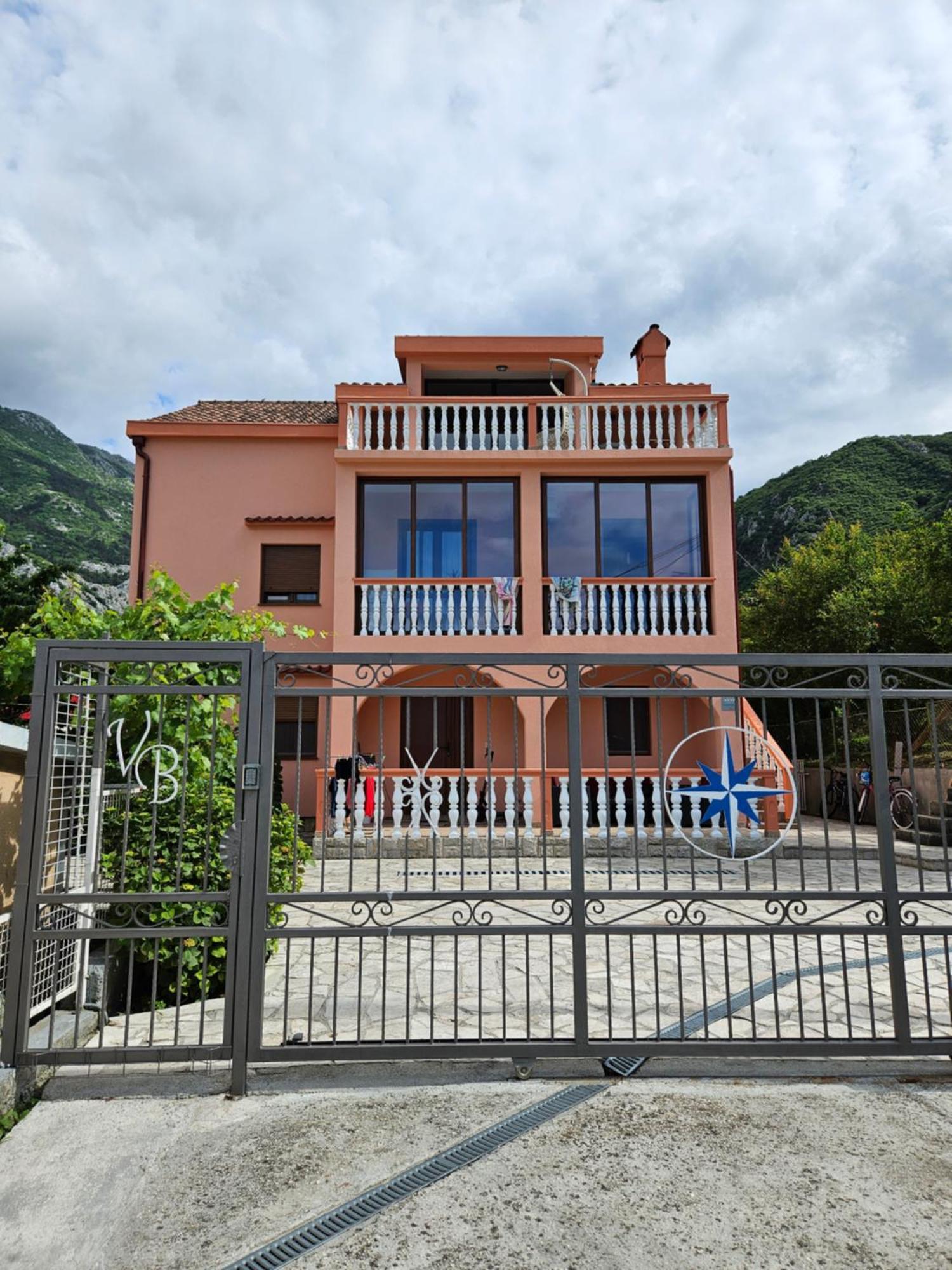 Apartment Vento Di Bocche Kotor Exteriér fotografie